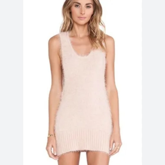 🍋 For Love & Lemons Fuzzy dress - Picture 5 of 15